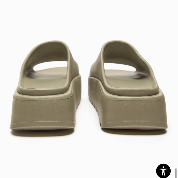 Zara Rubberized sports sandals - Picture 2 of 5